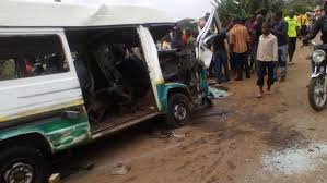 04 morts et plusieurs blessés graves, c’est le bilan d’un accident survenu ce matin du 27 août 2019 sur la route de Soa