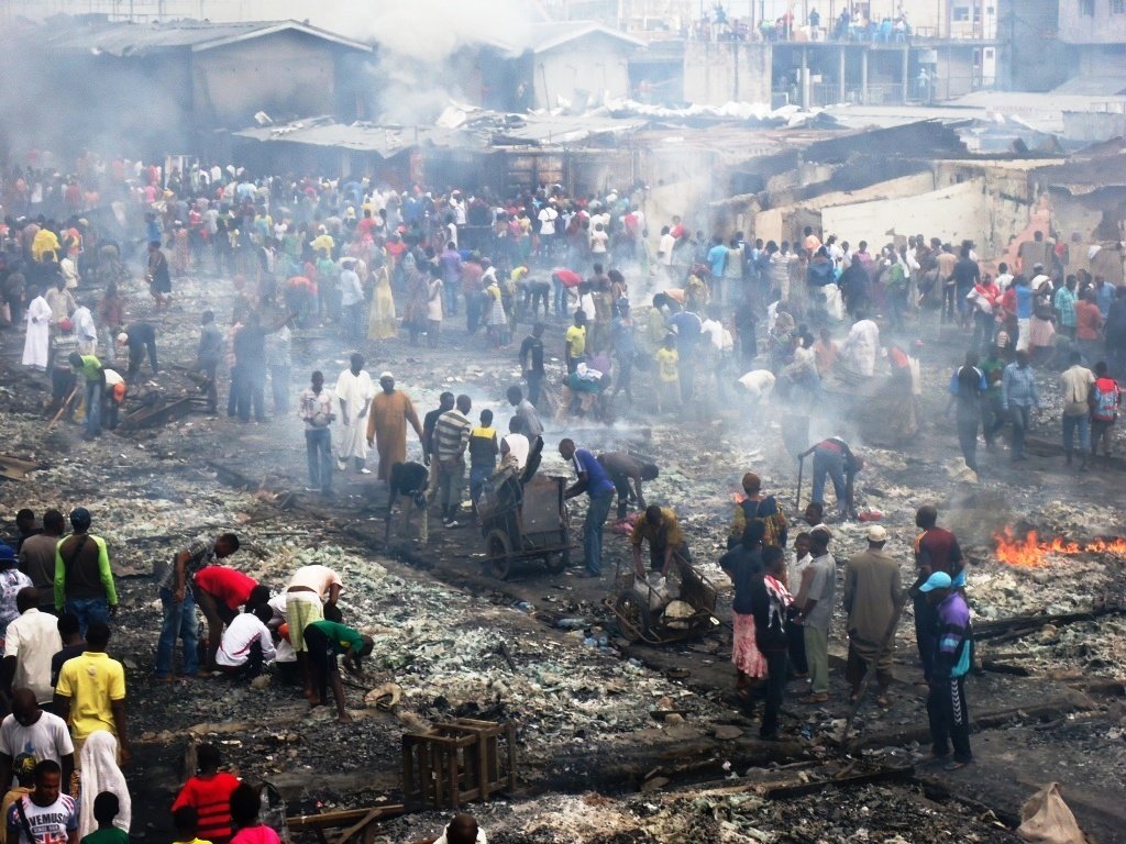 Un incendie fait partir un magasin et une habitation en fumée au marché de Mvog-Mbi à Yaoundé