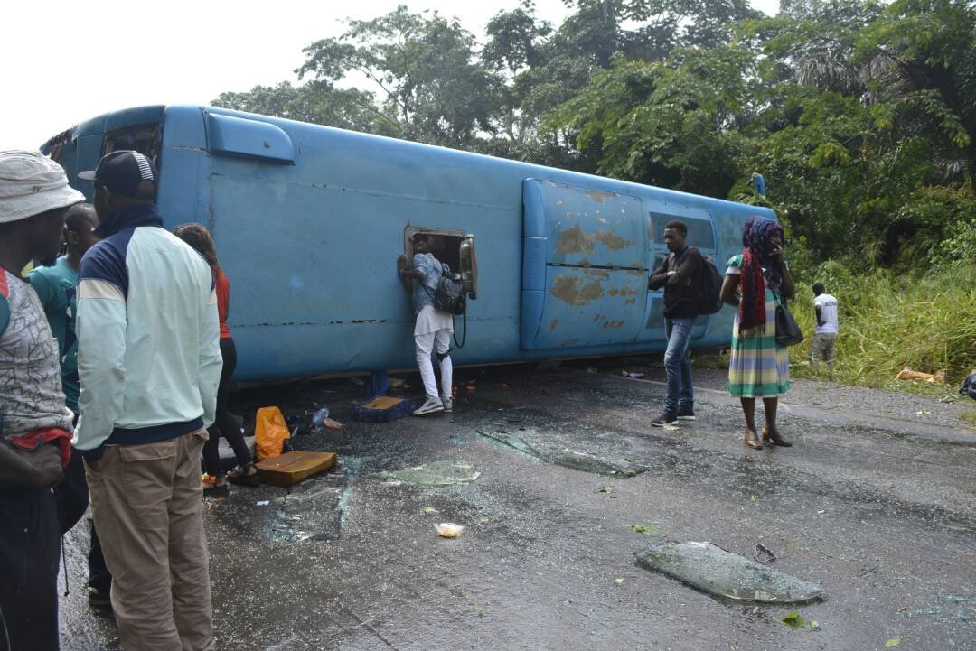 Un accident de la circulation fait trois morts à  MBANKOMO sur l'axe lourd  Yaoundé-Douala